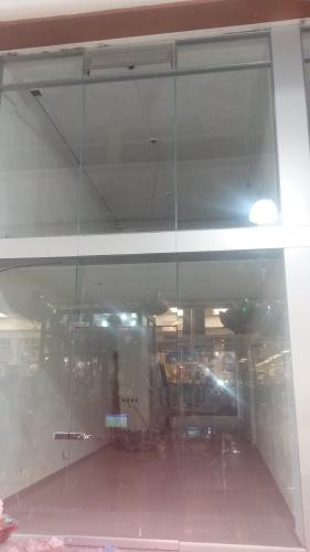 Plaza San Isidro, Local J-7 Periférico Norte 221