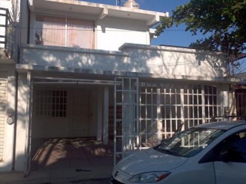 SE RENTA DEPARTAMENTO EN LAZARO CARDENAS MICHOACAN!!!!!!