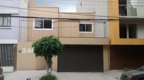 Hermosa Casa en Renta En Zempoala Col. Narvarte¡¡¡