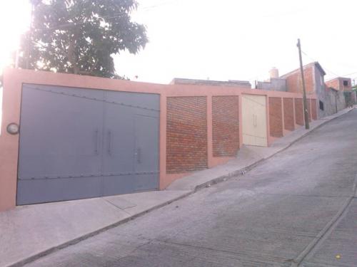 URGE!, CASA REMODELADA UNIPLANTA