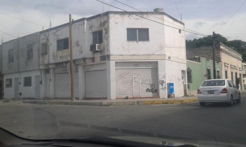 Edificio Ideal Para Comercio en el centro de Merida