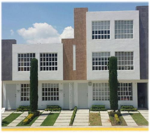 Hermosas Casas solas de 2 y 4 Rec. sercas del D.F. con Subsidio de $60,000