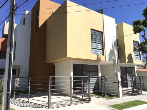 Casa Venta/Colinas de Atemajac/ Zapopan