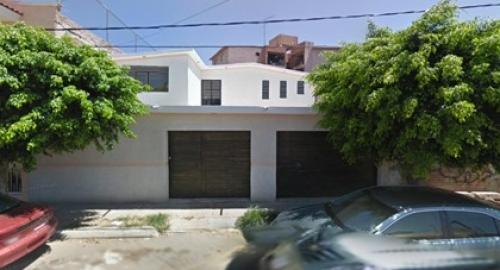 En Venta. Casa en Col. Las Misiones, Irapuato, Guanajuato.