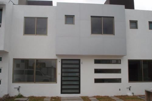 VENDO CASA NUEVA EN FUENTES DE SAN JOSE