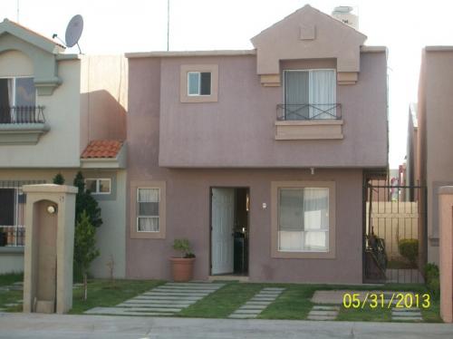 Rento Casa 3 recamaras al Norte en circuito cerrado