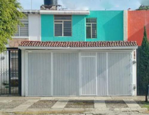 Casa Venta/ Plaza Guadalupe/ Zapopan