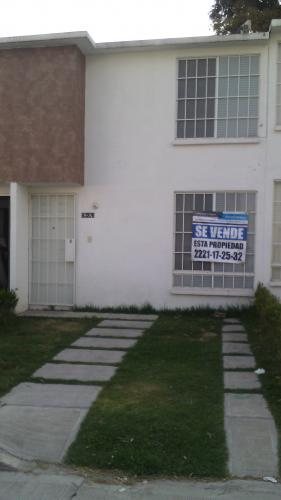 Casa Fracc. Los Pilares, Panzacola, Tlaxcala, colindando con Puebla