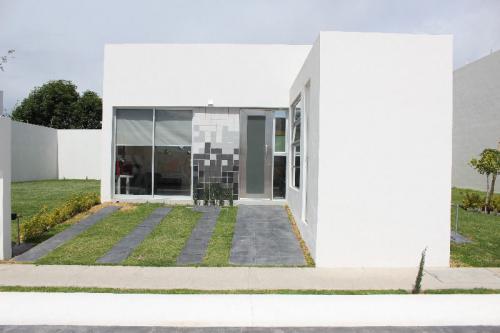 VENDO CASA NUEVA AL NORTE DE UNA PLANTA 3 RECAMARAS