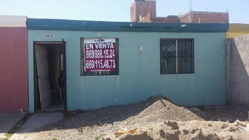 Bonita Casa en Los Portales