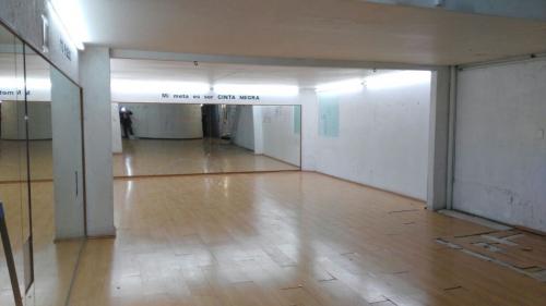 Excelente local u oficina en Insurgentes Mixcoac