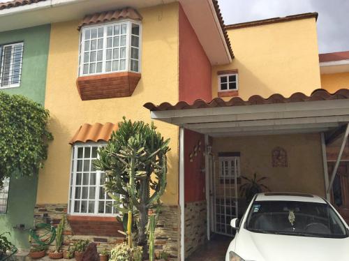 Casa Venta/ Lomas del Sur/ Guadalajara