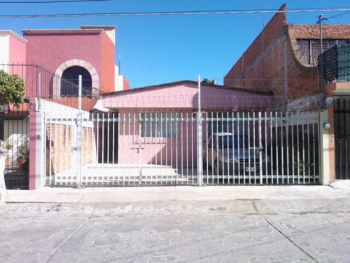 CASA UNIPLANTA BIBAÑO, TRIRECÁMARAY BICOCHERA