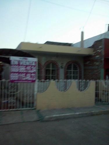 Buena casa en Colonia Francisco Villa