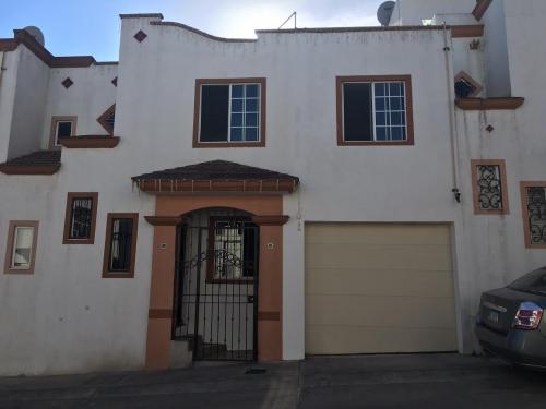 ¡Y de repente aparece esta Casa a la venta!