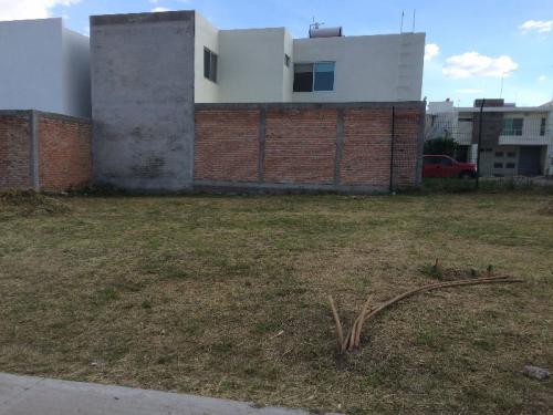 VENDO TERRENO AL NORTE DE 178 M2 FRACC. RUCELLO