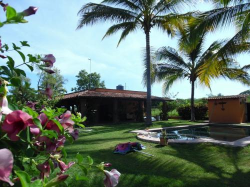 VENDO HERMOSO RANCHO 36,000 MTS ALBERCA PUERTO VALLARTA