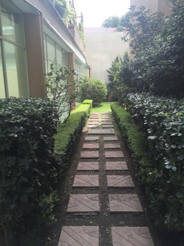 Magnífico departamento en calle Holbein