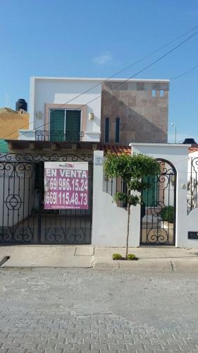 Fabulosa casa en Villa Galaxia