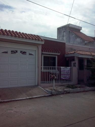 excelente casa en Lopez Mateos