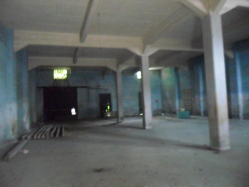 amplia bodega en el Centro