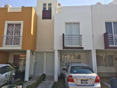 Casa Venta/ Jardines de Nuevo México/ Zapopan