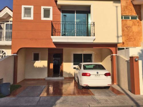 Casa Venta/ Jardines de Chapalita/ zapopan