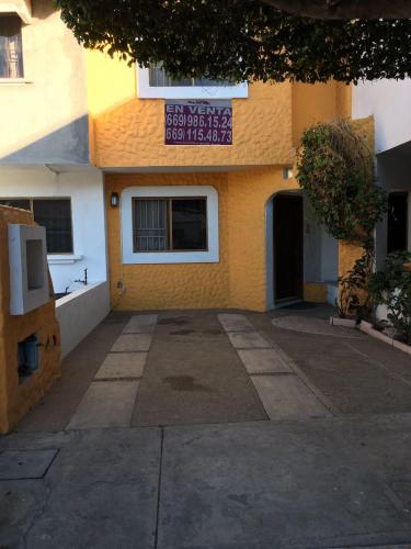 Hermosa y amplia casa 