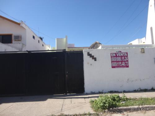 Centrica casa en Sabalo Country