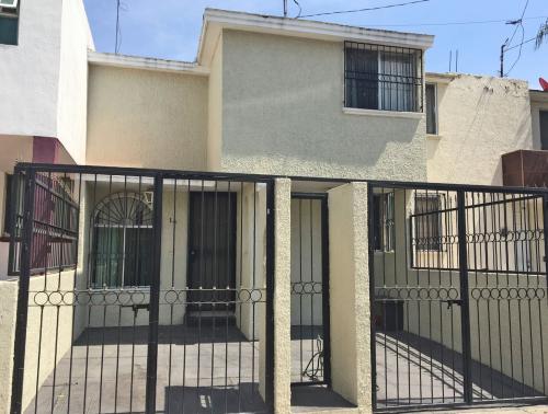 Casa Venta/ Plaza Guadalupe/ Zapopan