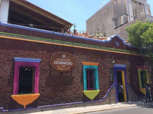 VENDO CASA EN HORNEDO CASI ESQ. CON COLON