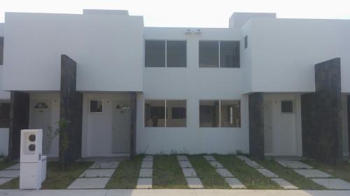Estrena tu casa nueva ya en El Lago Residencial