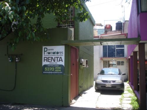 RENTO CASA EN MUY BUEN ESTADO EN TLALNEPANTLA