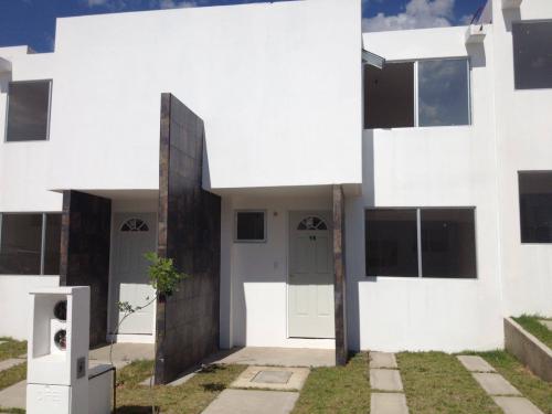 QUIERES ESTRENAR CASA VEN CON NOSOTROS 