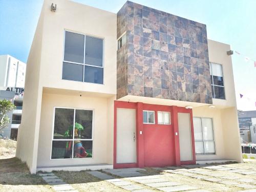 HERMOSA Y ACOGEDORA CASA NUEVA A SUPER PRECIO