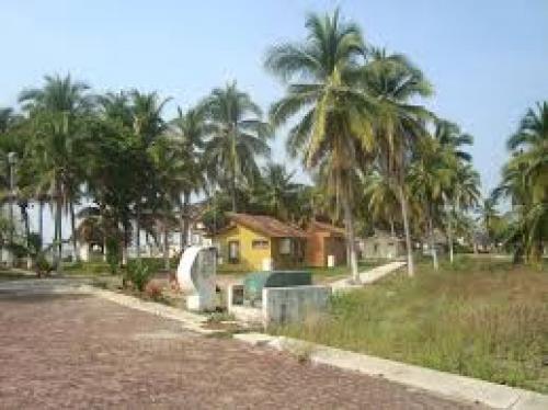 Terreno en venta en Villa Dorada 