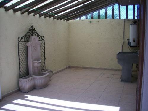 Rento Casa Al Nte.P/Oficina sin Atencion al Público