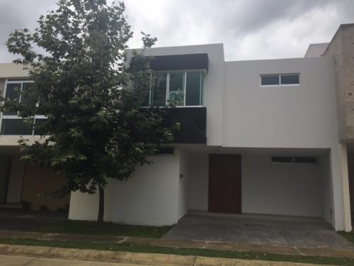 JARDINES DE FONTAINEBLEU    SUR COTO IMPERIO   SUECO MANZANA #3 LOTE #105