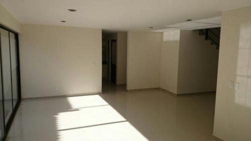 Casa fraccionamiento Pueblo Nuevo