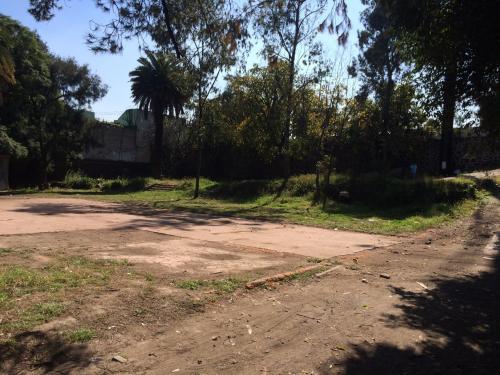 Terreno en venta en Av. Constituyentes, Lomas Altas CDMX