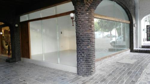 Local disponible en avenida Insurgentes Sur La Joya