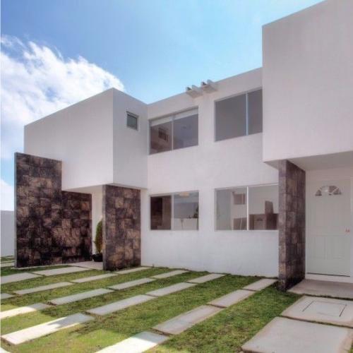 Fascinante casa en el lago residencial