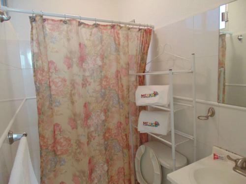 Habitación amueblada con servicios incluidos FACTUREMOS TU HOSPEDAJE