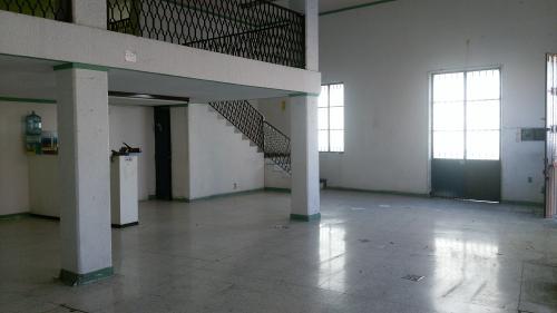 Local de 200 metros en el Centro de Morelia