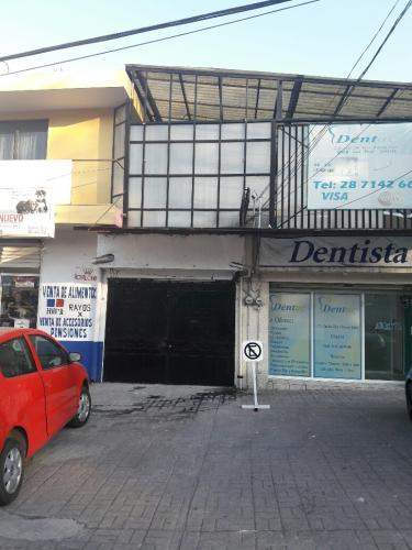 Local Comercial en Renta, Sobre Av. Principal, Mexico Nuevo, Atizapan