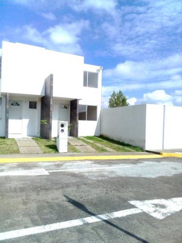 ENAMORATE DE UNA CASA NUEVA