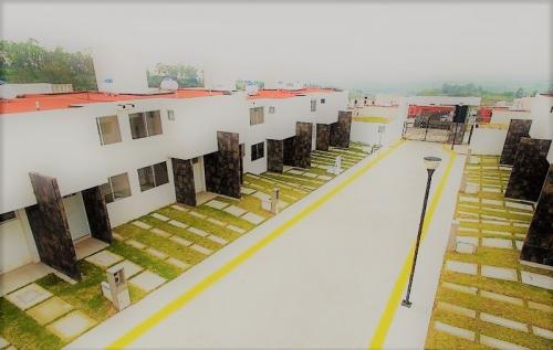 EL LAGO RESIDENCIAL CON SEGURIDAD Y PLUSVALIA.