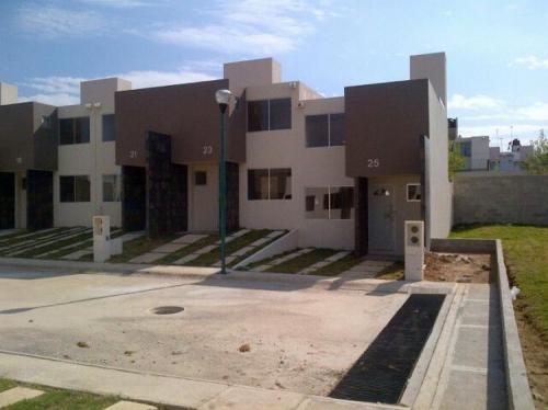 BIENVENIDO A LAGO RESIDENCIAL CONTAMOS CON LAS MEJORES CASAS