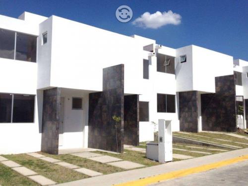 Casas en media residencial con 3 recamaras!