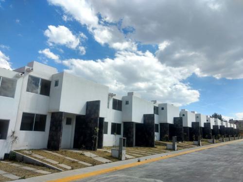 BIENVENIDO A LAGO RESIDENCIAL ES LA MEJOR OPCIÓN PARA TU FUTURO